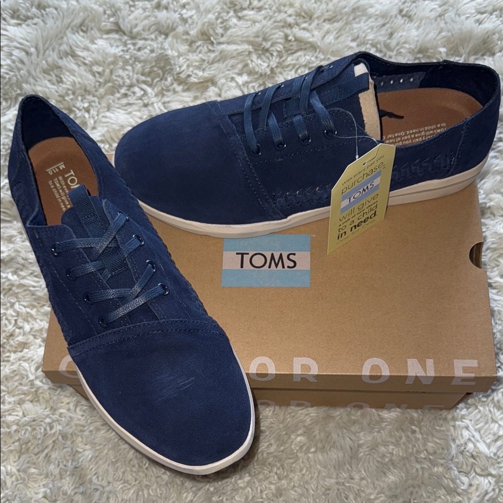 TOMS Dark Blue Lace-Up Shoes
